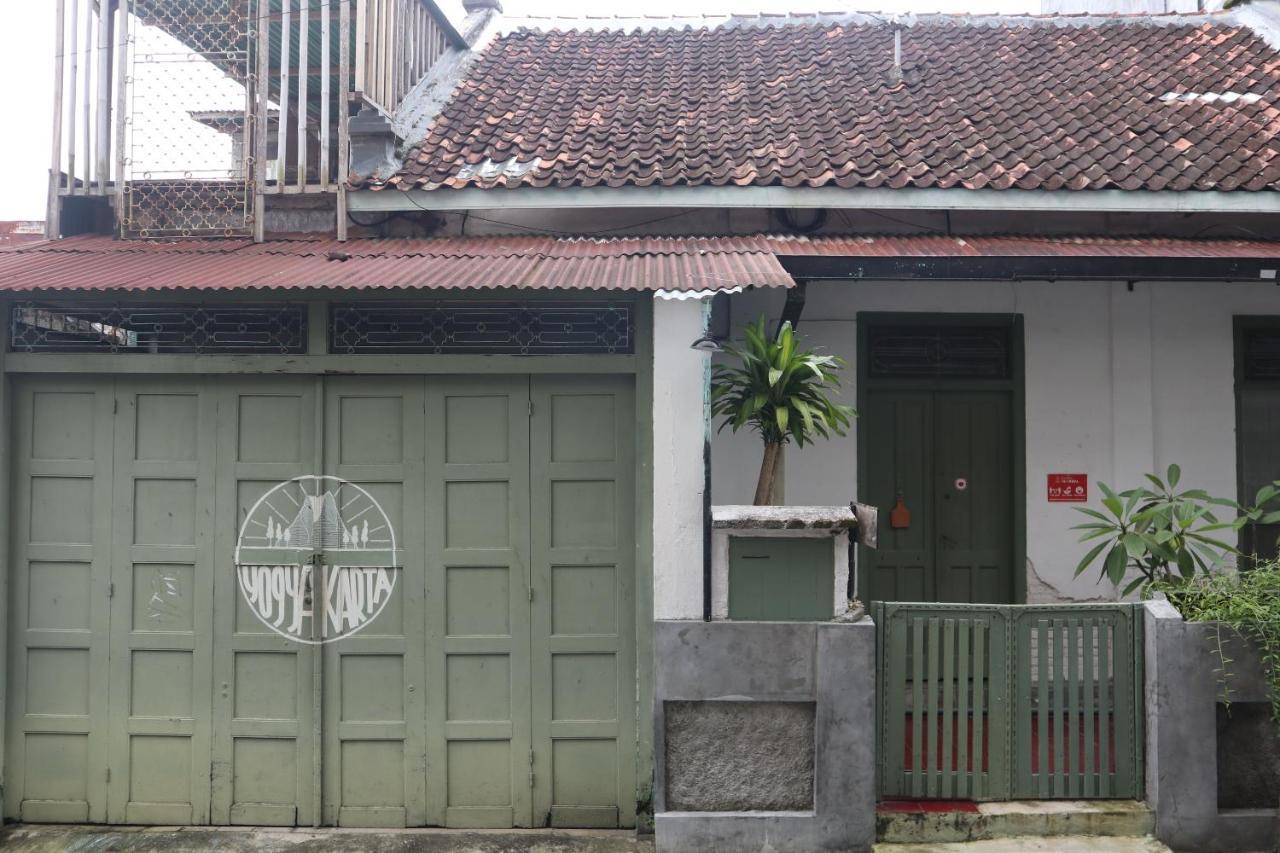 Yogyakarta Bnb Malioboro Экстерьер фото