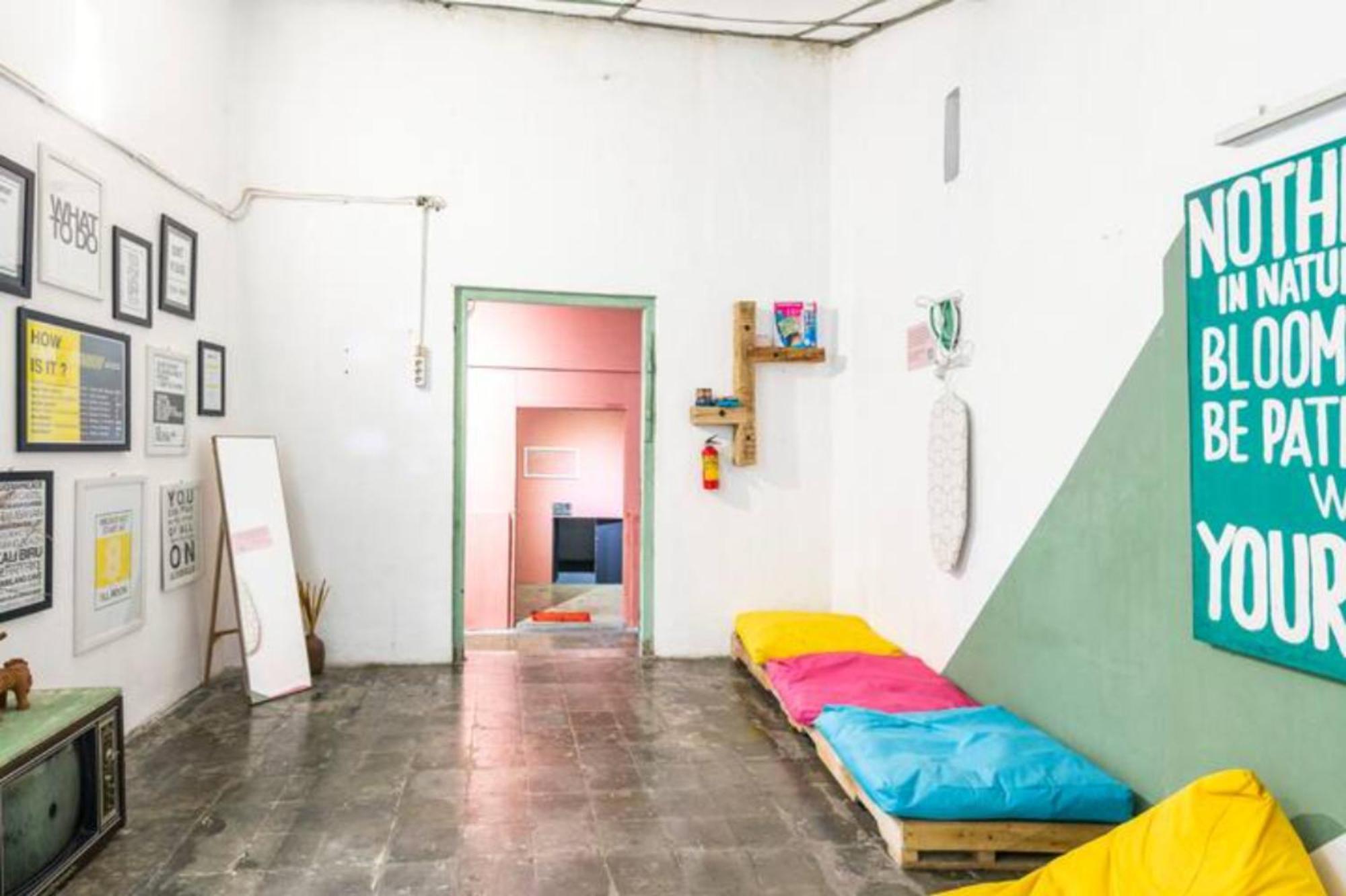 Yogyakarta Bnb Malioboro Экстерьер фото