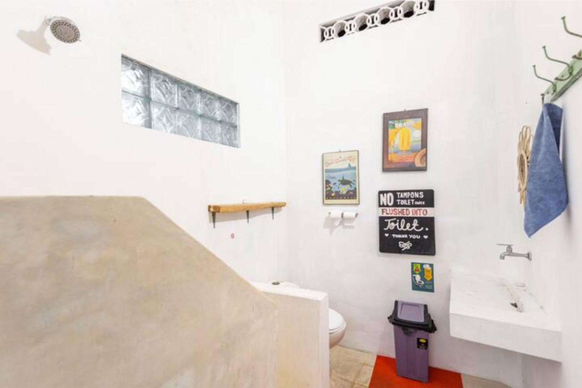 Yogyakarta Bnb Malioboro Экстерьер фото